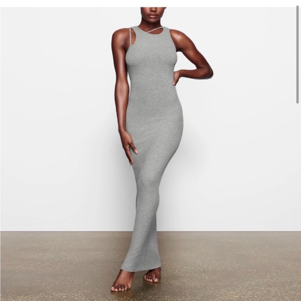 skims rib cut out tank maxi dress in gray